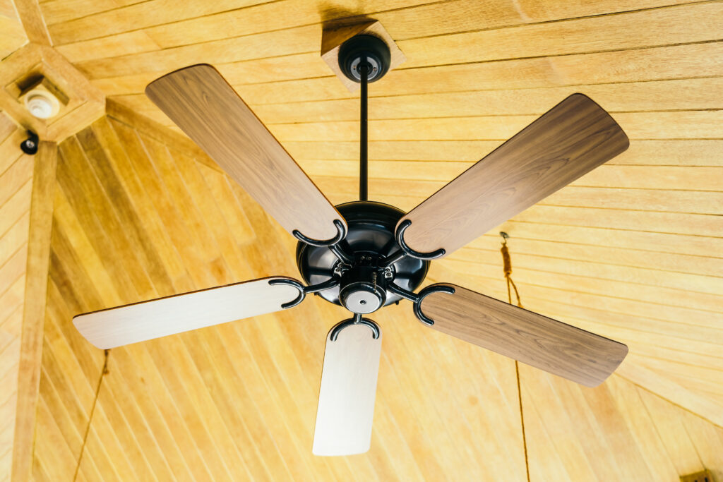 Ceiling fan direction